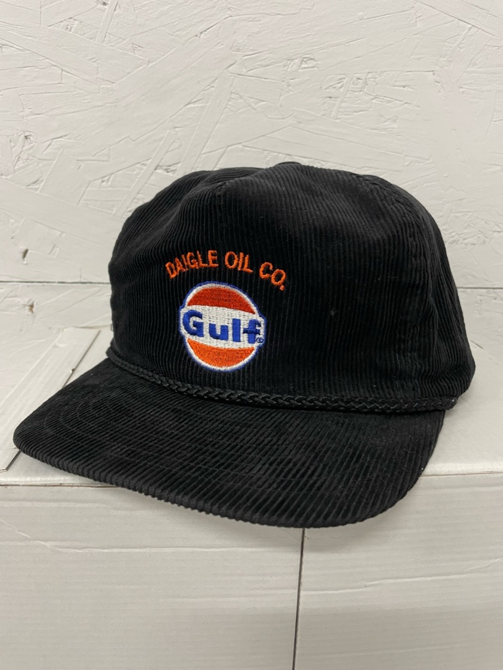 Vintage 80s Gulf Corduroy Embroidered Strapback Trucker Hat, OS, Black
